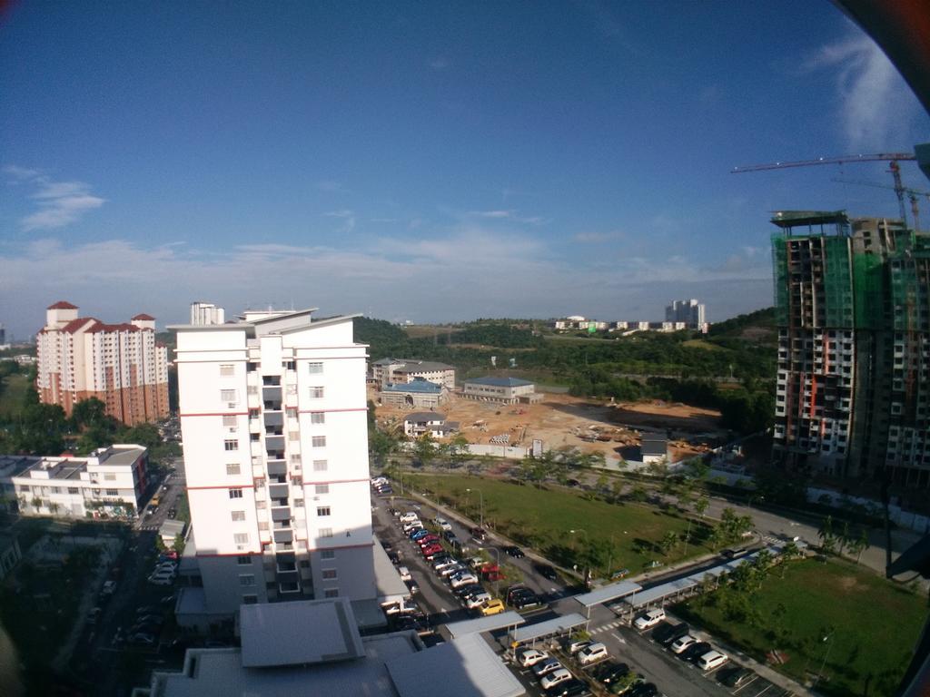 Homestay D 11 Putrajaya Netflix Wifi Exterior foto